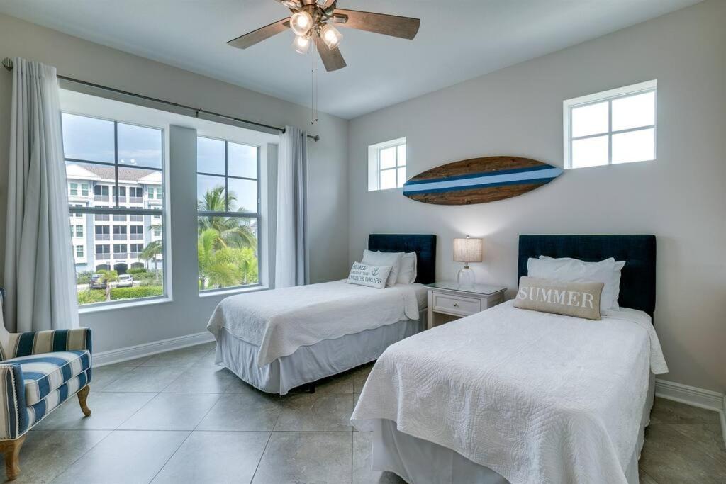 Seas The Day By Coastal Chic Vacations Appartement Bradenton Buitenkant foto